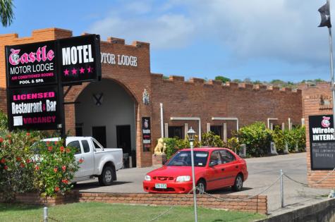 Exterior - Castle Motor Lodge