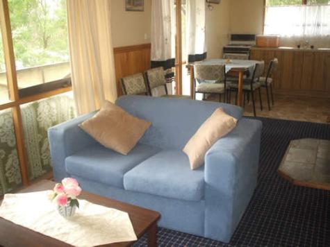 Lounge - Chester Hill Cottages