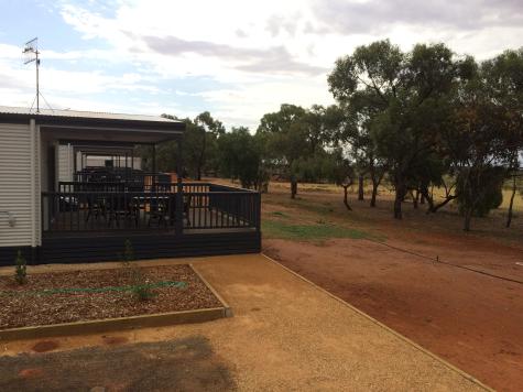 Deluxe Villas - External - Discovery Parks - Lake Bonney