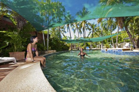 Main Swimming Pool - Knotts Crossing Resort