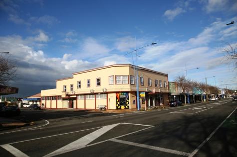 MasonIc Hotel Exterior - Masonic Hotel Waitara