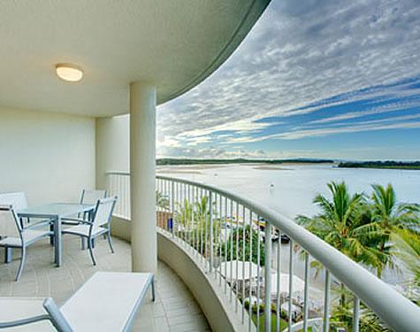 2 bedroom waterfront - Noosa Pacific Riverfront Resort