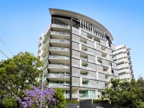 Hotel front - Story Apartments