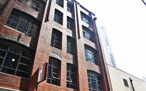 Building Exterior - Sydney Backpackers