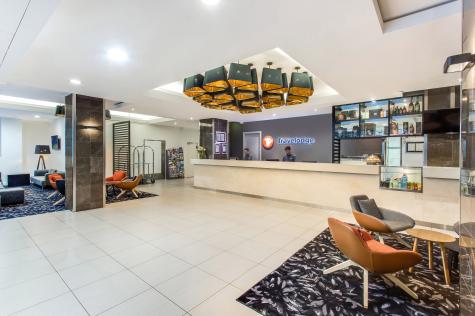 Lobby - Novotel Sydney City Centre