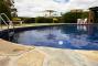 Refreshing pool & BBQ area - John Pirie Motor Inn