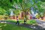 Exterior - just a short walk to Lake Wendouree - Lake Wendouree Luxury Apartments on Webster