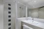 bathroom - Mercure Sydney Blacktown